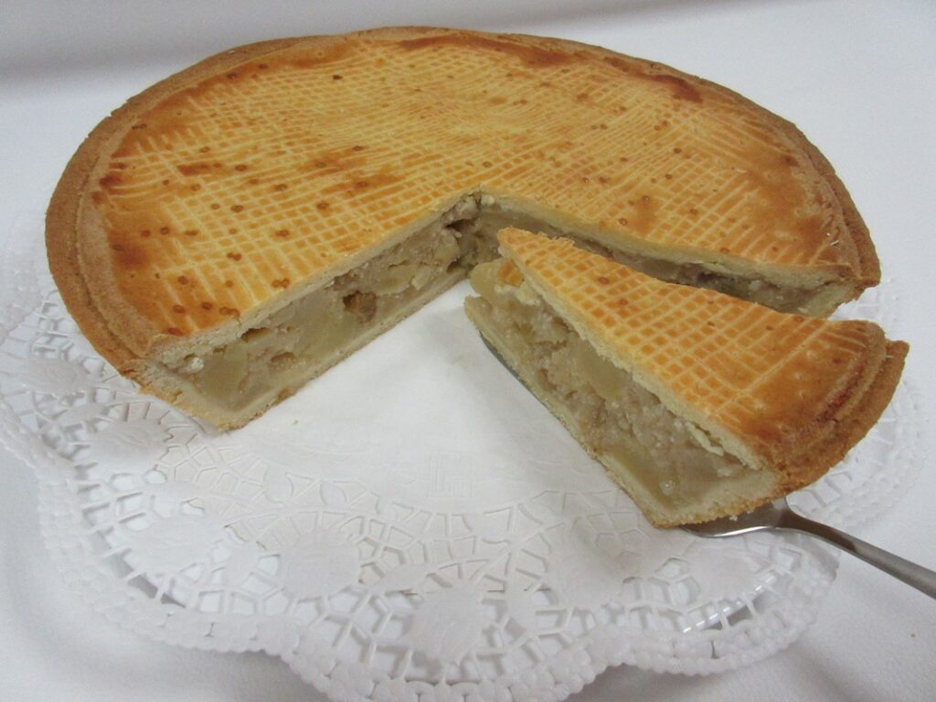 Gedeckter Apfelkuchen
